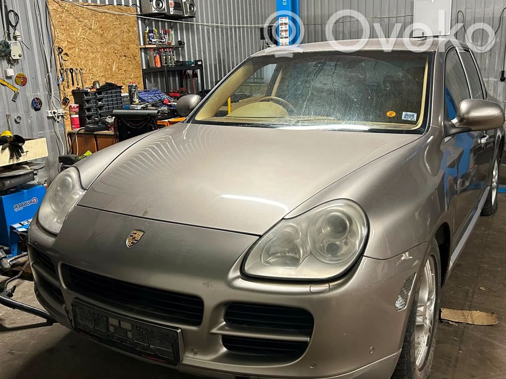 Cayenne (9PA) Cayenne  3D09194735