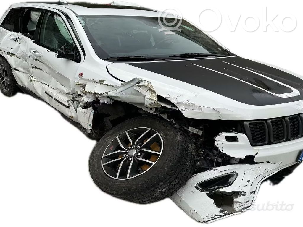 Grand Cherokee Grand Cherokee  P01342A23BL