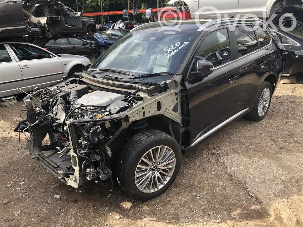 Outlander Outlander  1860D200