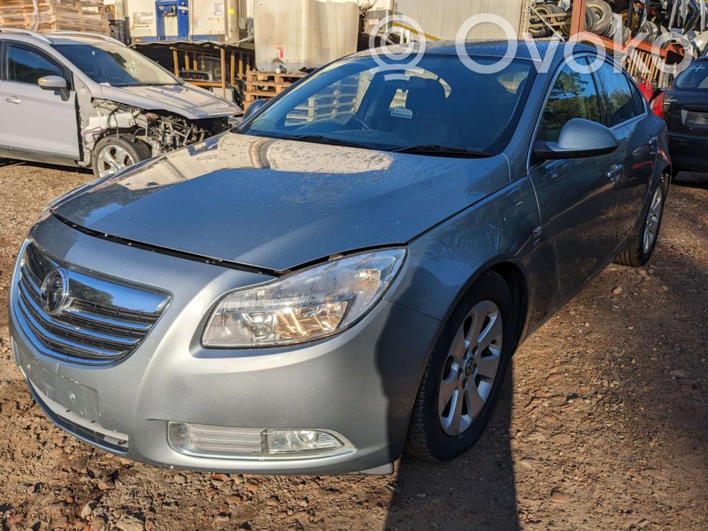 Insignia A Insignia  13580198