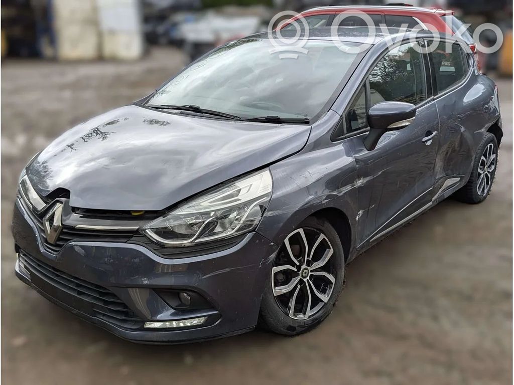 Clio III Clio  8201395330