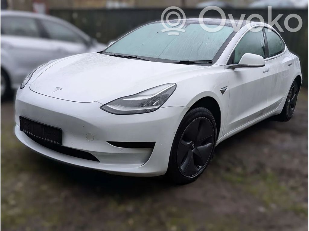 Model 3 Tesla Model 3  110355700A