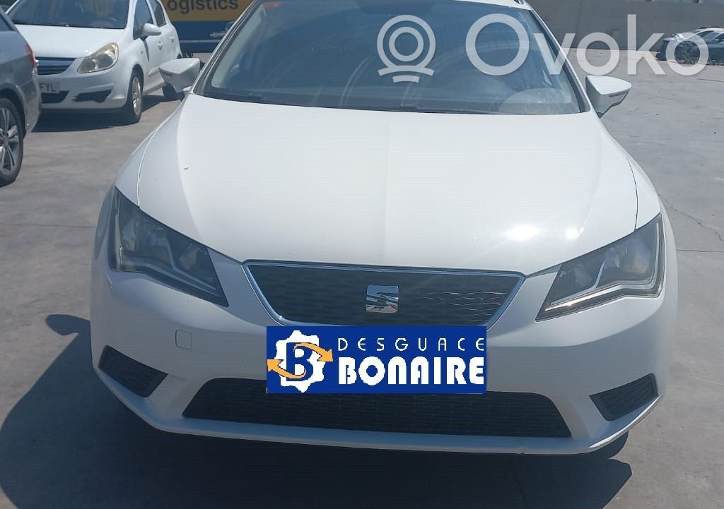 Leon (5F) Leon  5Q0937084CH