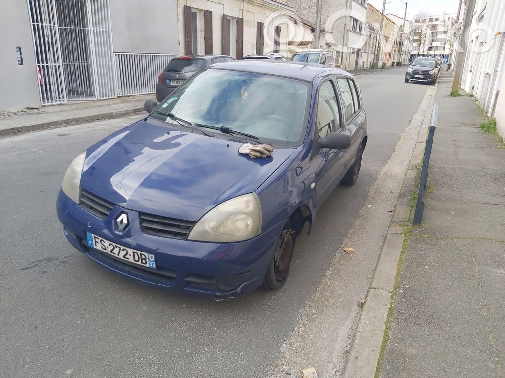 Clio II Clio  8200542104
