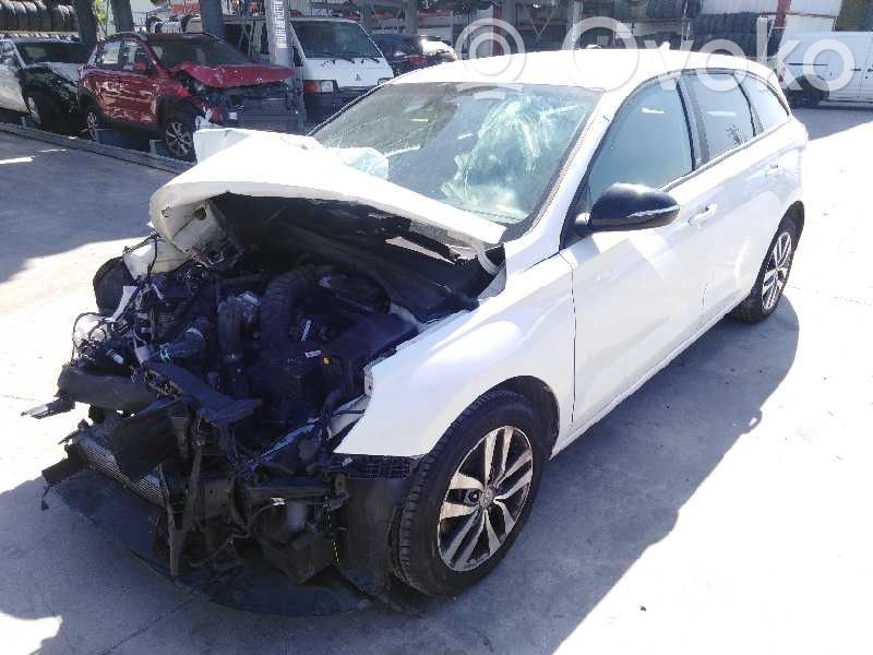 i30 i30  76004G4000