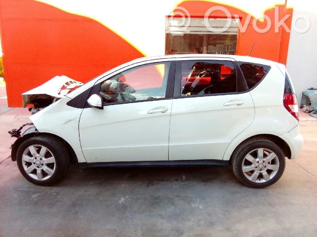 A W169 A-class  A0045429118