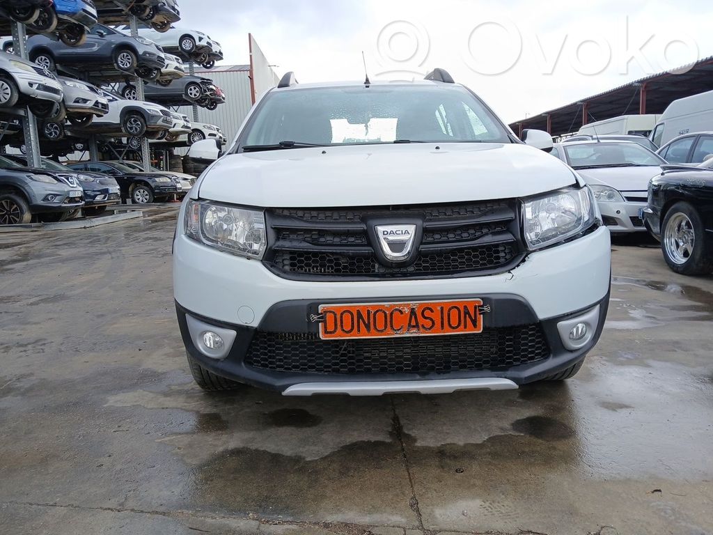 Sandero II Sandero, Sandero Stepway