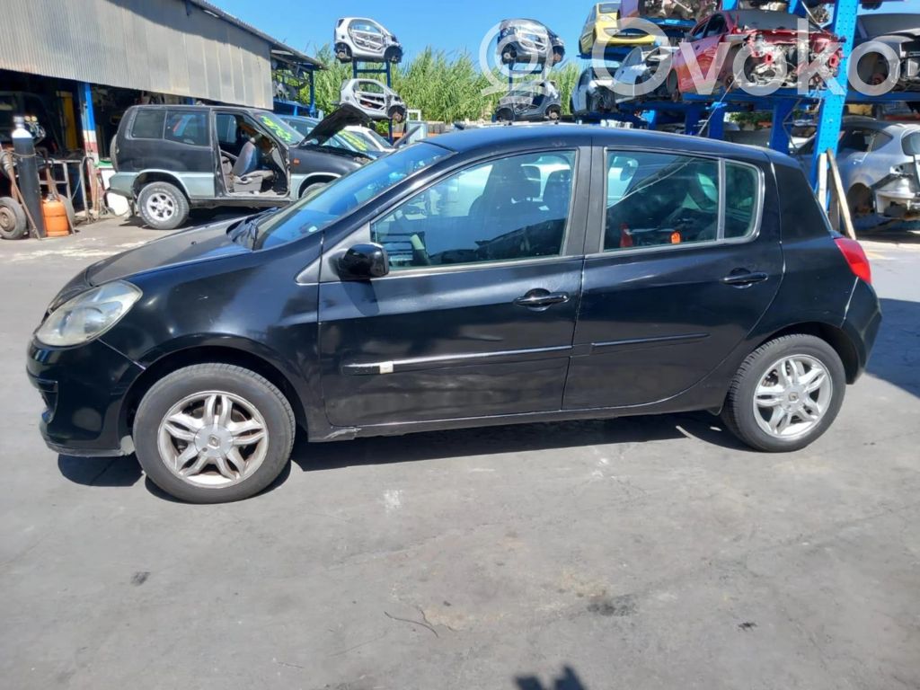 Clio III Clio  8200306595