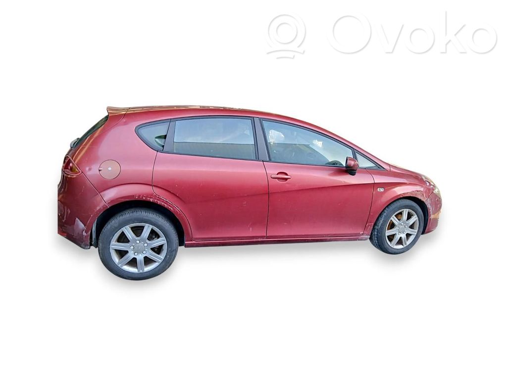 Leon (1P) Leon  D001R02
