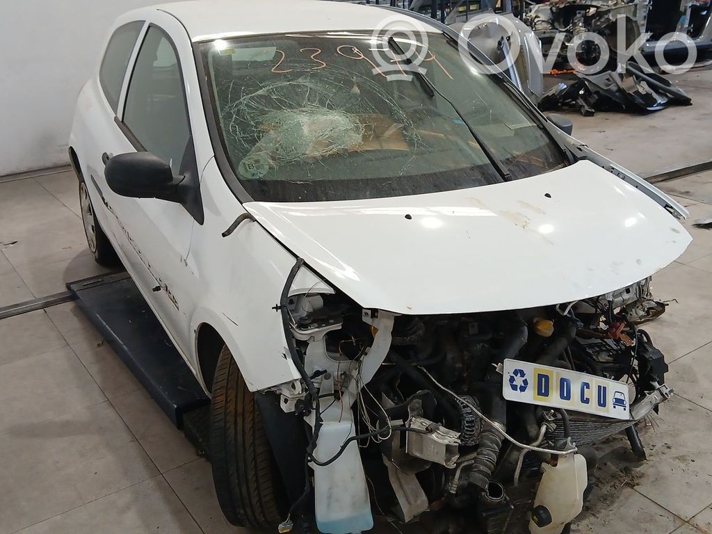 Clio III Clio  7701479250