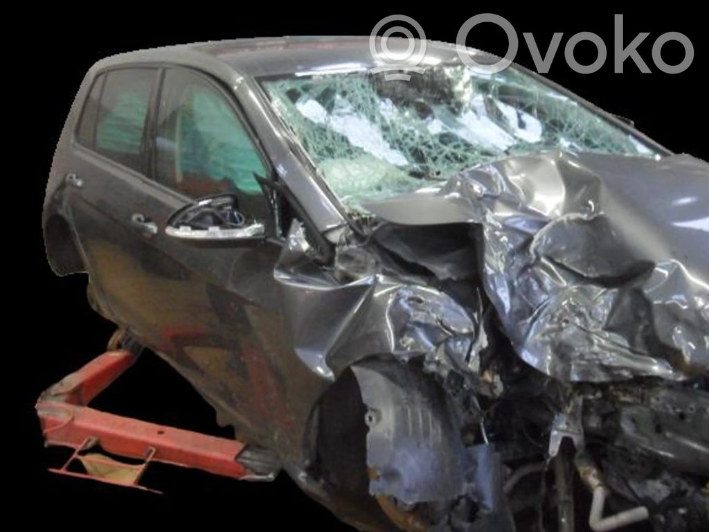 Golf VII Golf  04E103065S