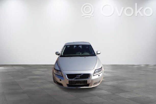 S40 S40, V40