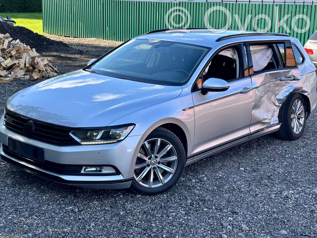 PASSAT B8 Passat  3G0920751