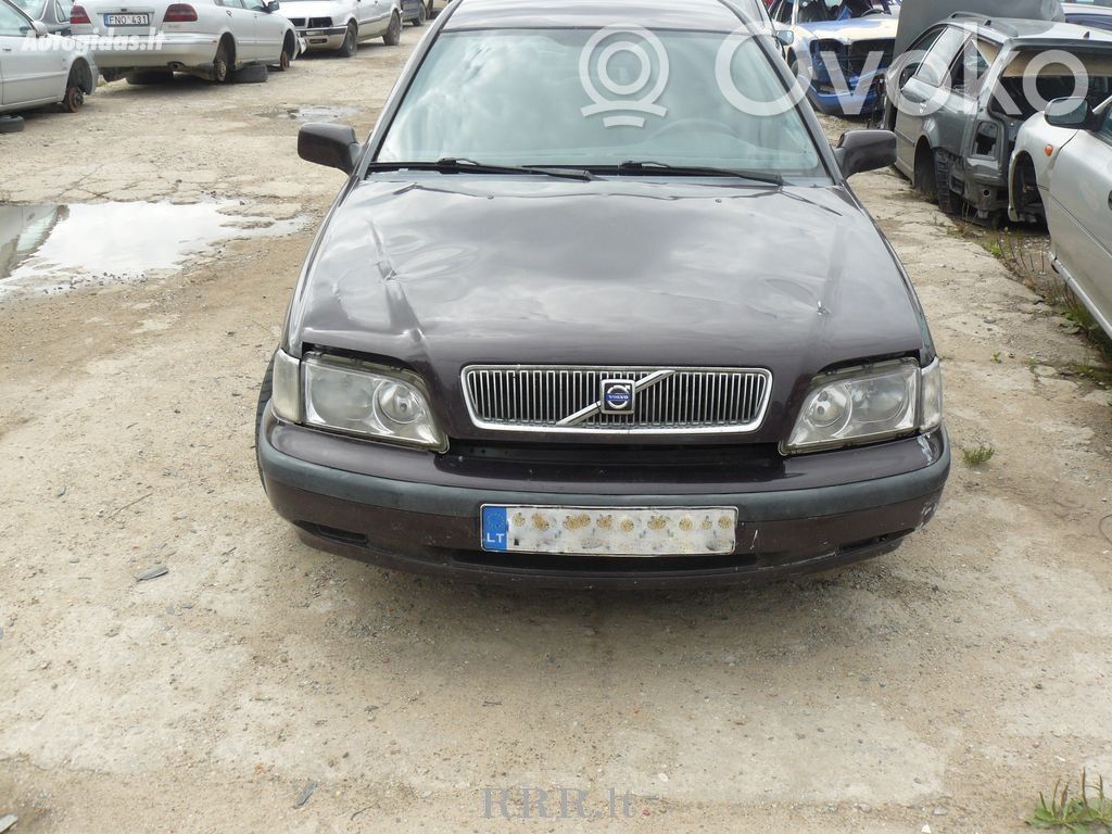 S40, V40 S40, V40  P30613989