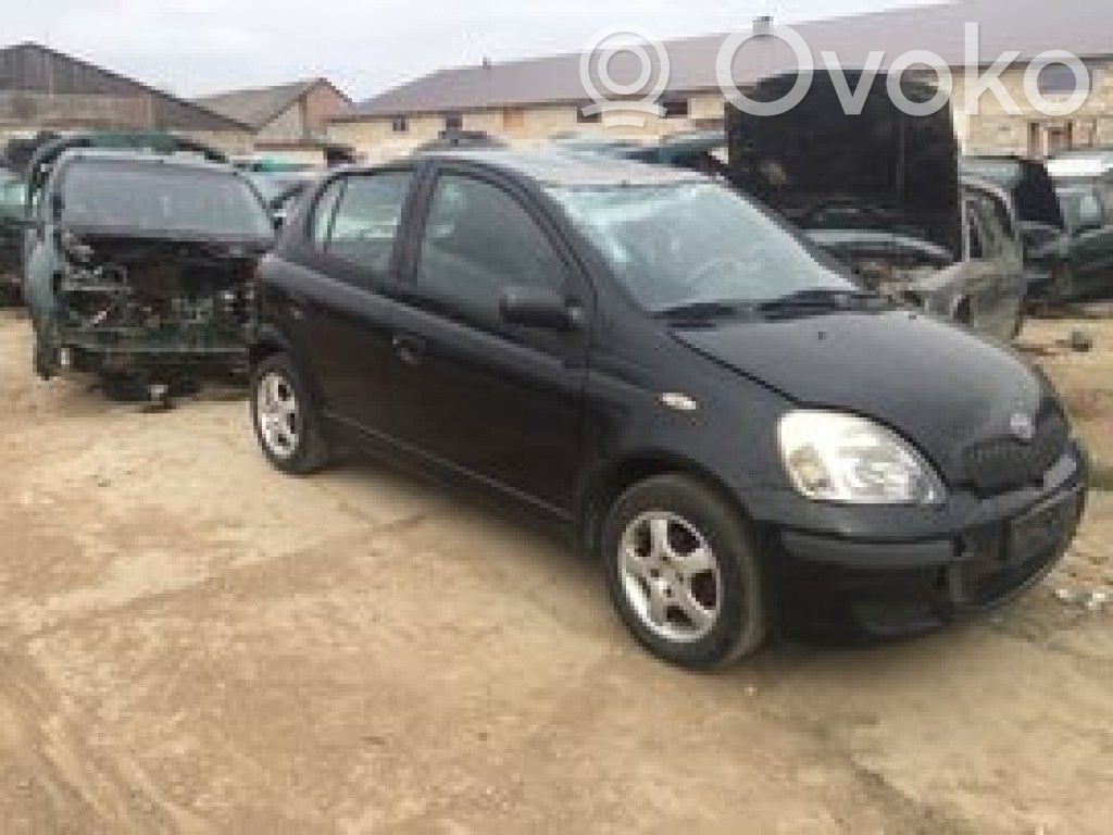 Yaris Yaris