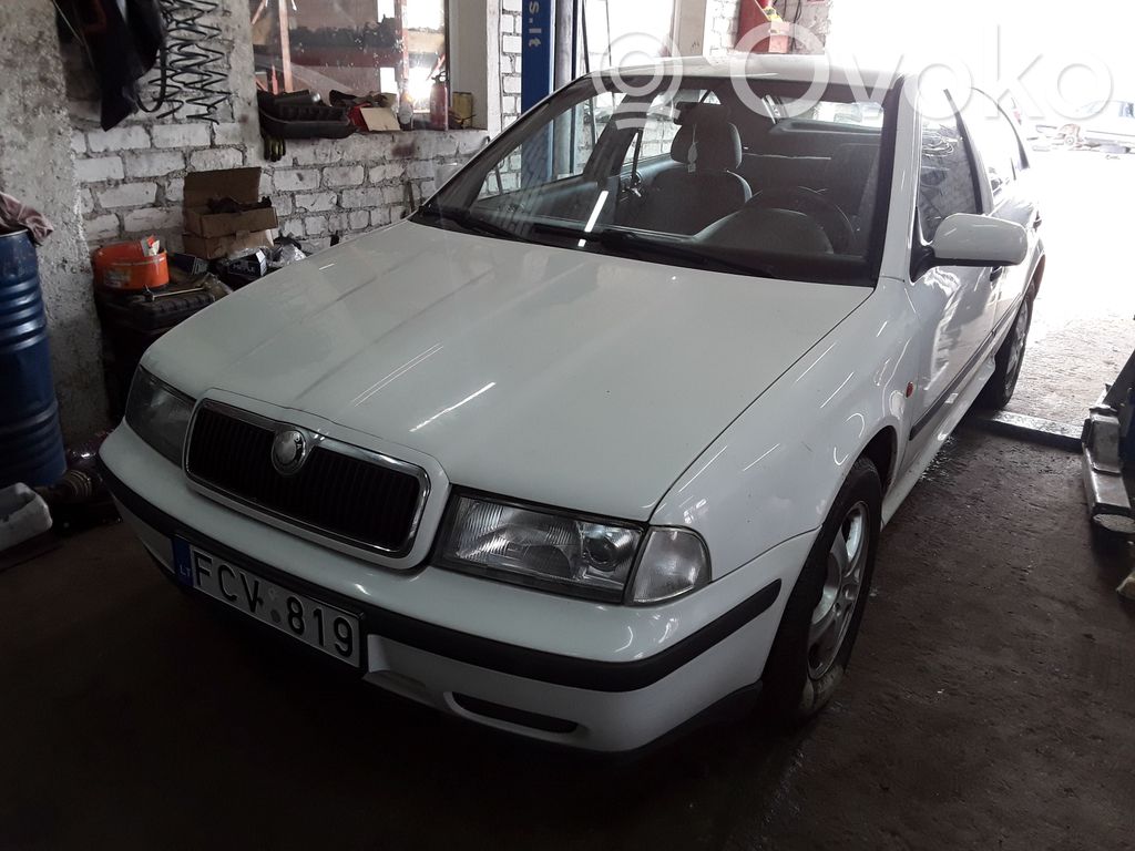 Octavia Mk1 (1U) Octavia  3B0941531A
