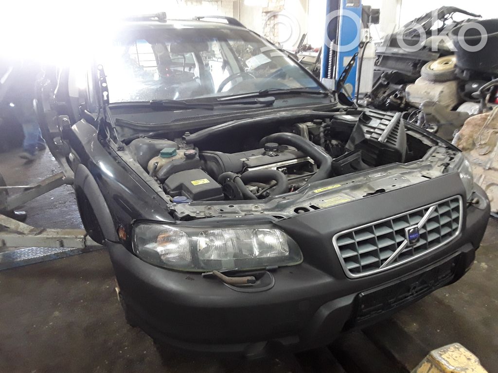 XC70 XC70  8666205