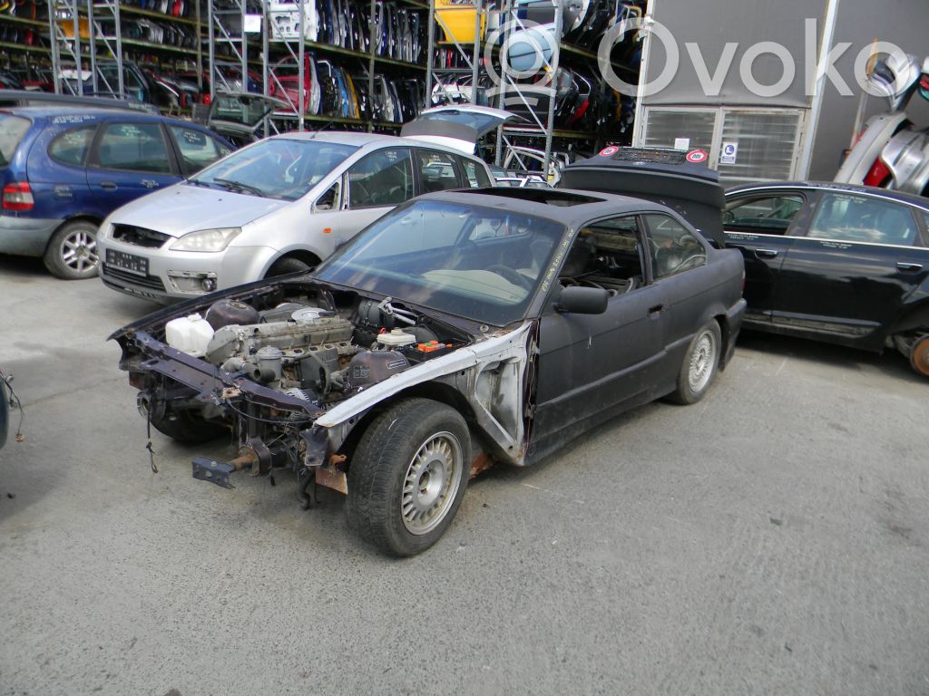 3 E36 Series 3  1748094