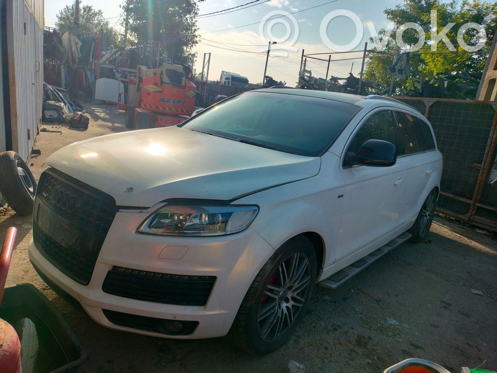 Q7 4L Q7  059131121C