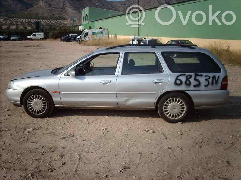 Mondeo MK I Mondeo  958FVB