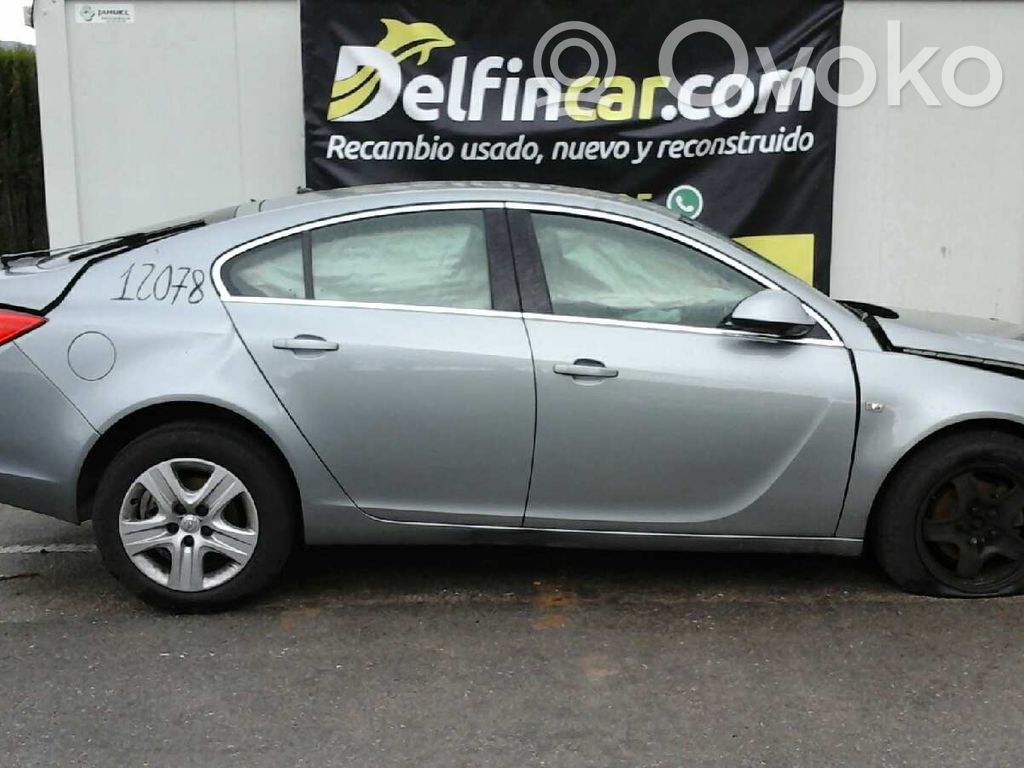 Insignia A Insignia  39062234