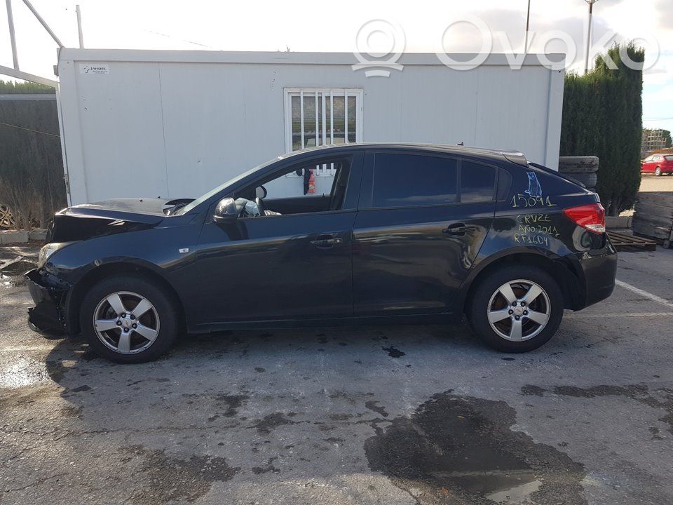 Cruze Cruze  5WY2D01A
