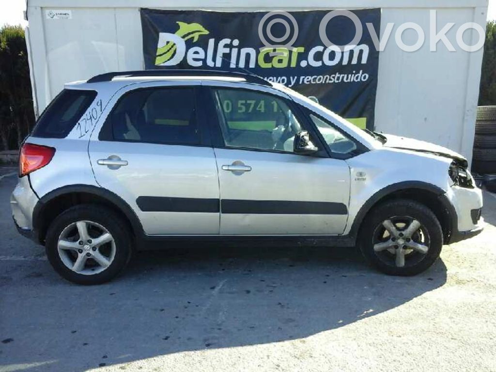 SX4 SX4 S-Cross  6800379J00