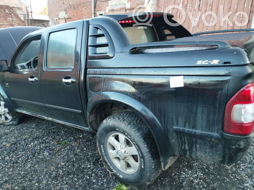 D-Max D-Max  8980432430
