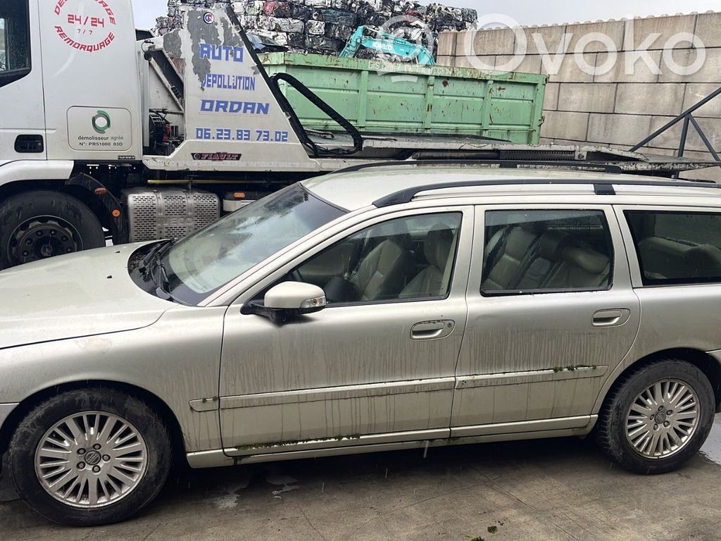 V70 S70, V70, V70 XC  9187958