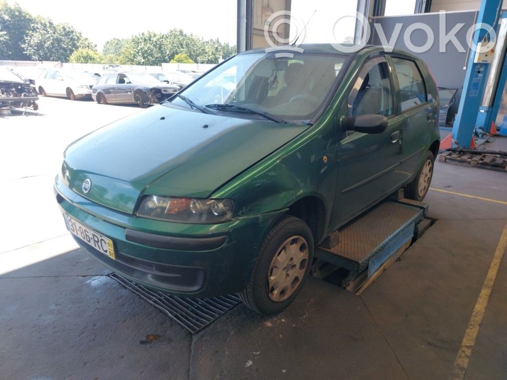 Punto (188) Punto