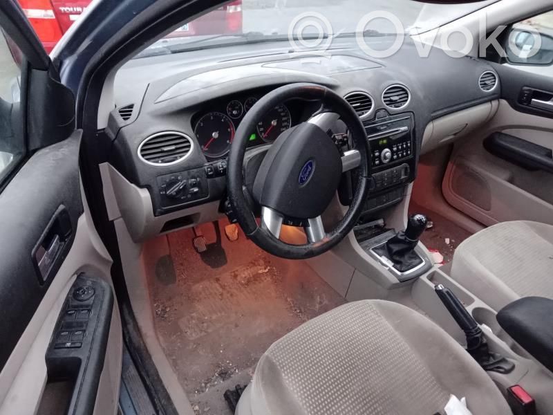 Focus Focus  1463861