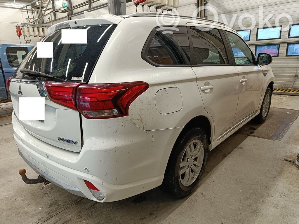 Outlander Outlander  8303A043