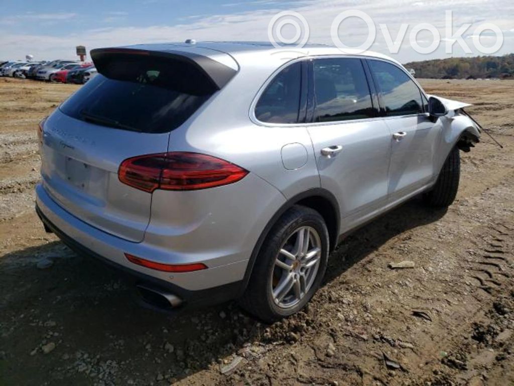 Cayenne (92A) Cayenne  03H906023BJ