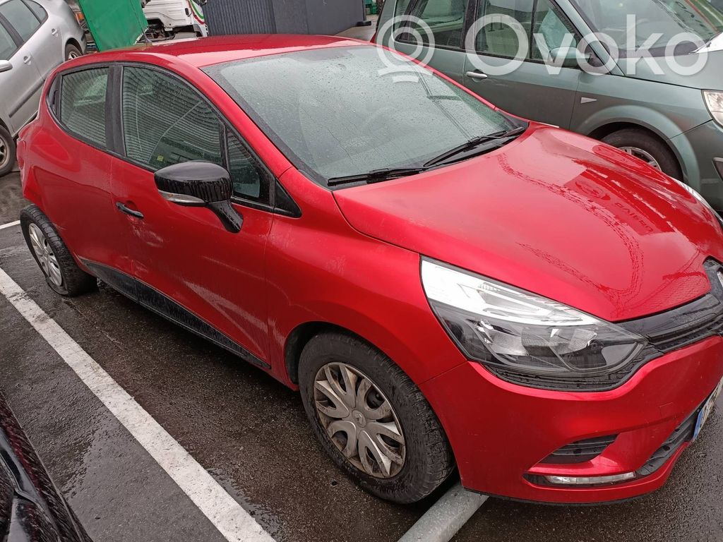 Clio III Clio  A2C11660800