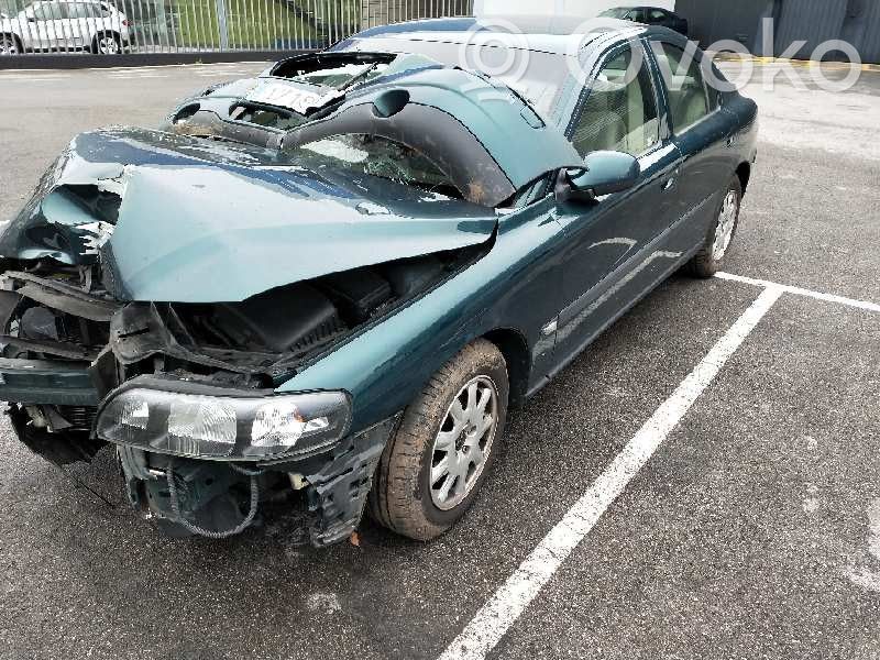S60 S60  36050268