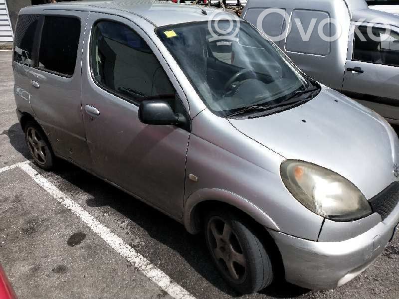 Yaris Yaris  8966152280