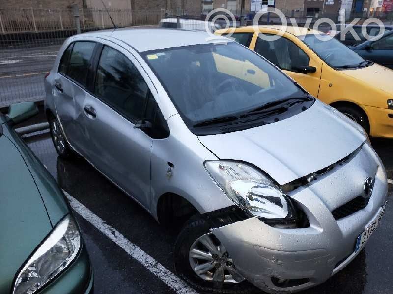 Yaris Yaris