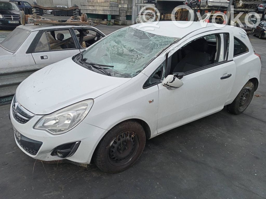 Corsa D Corsa  E4