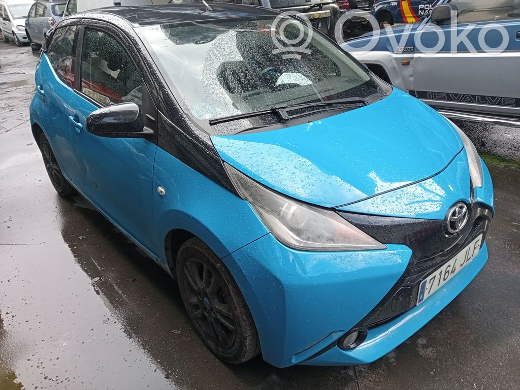 Aygo AB40 Aygo  1KR