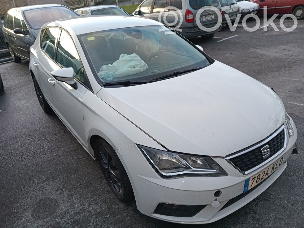 Leon (5F) Leon  5F0920740E