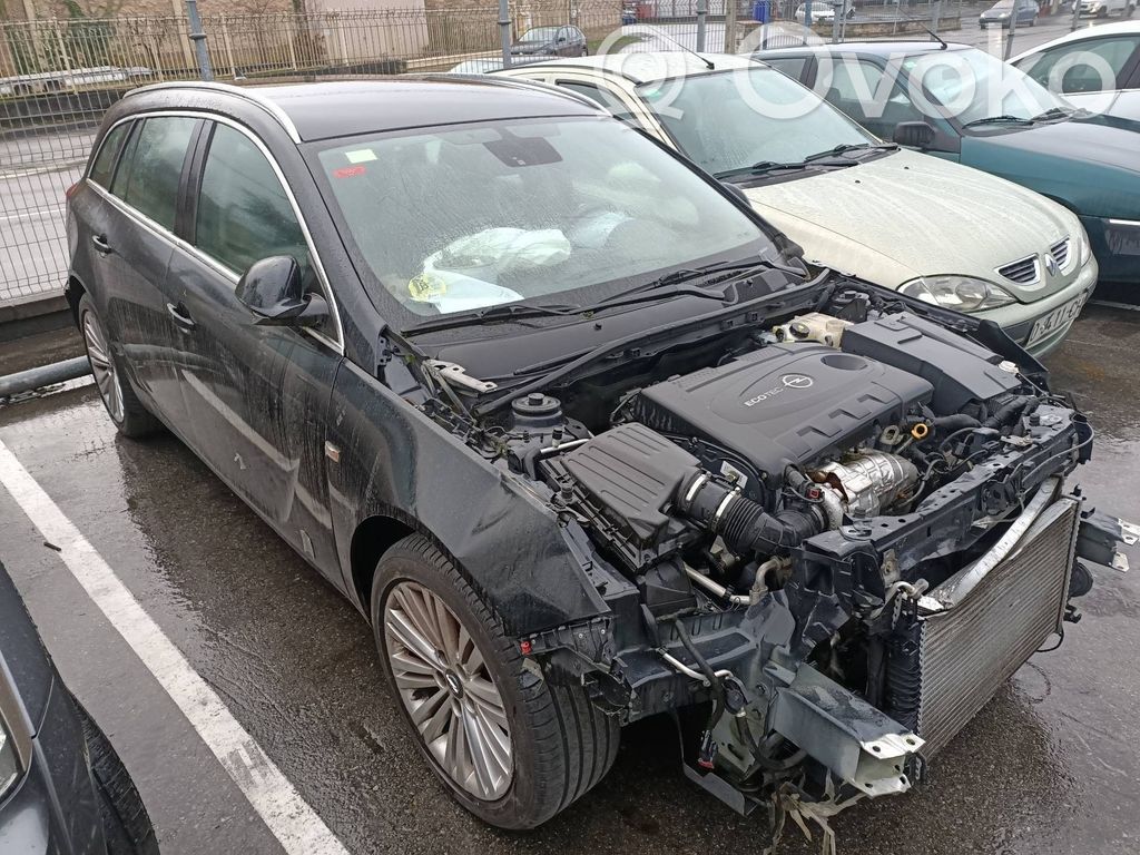 Insignia A Insignia  95220563