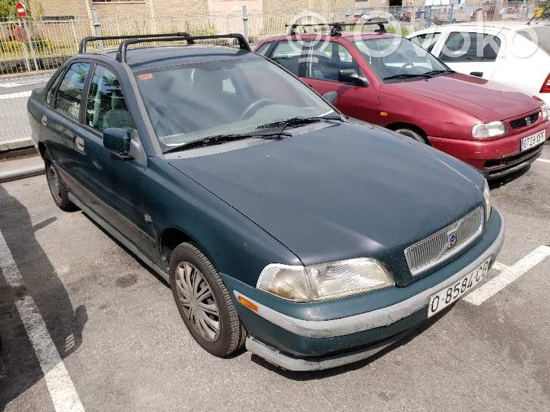 S40, V40 S40, V40