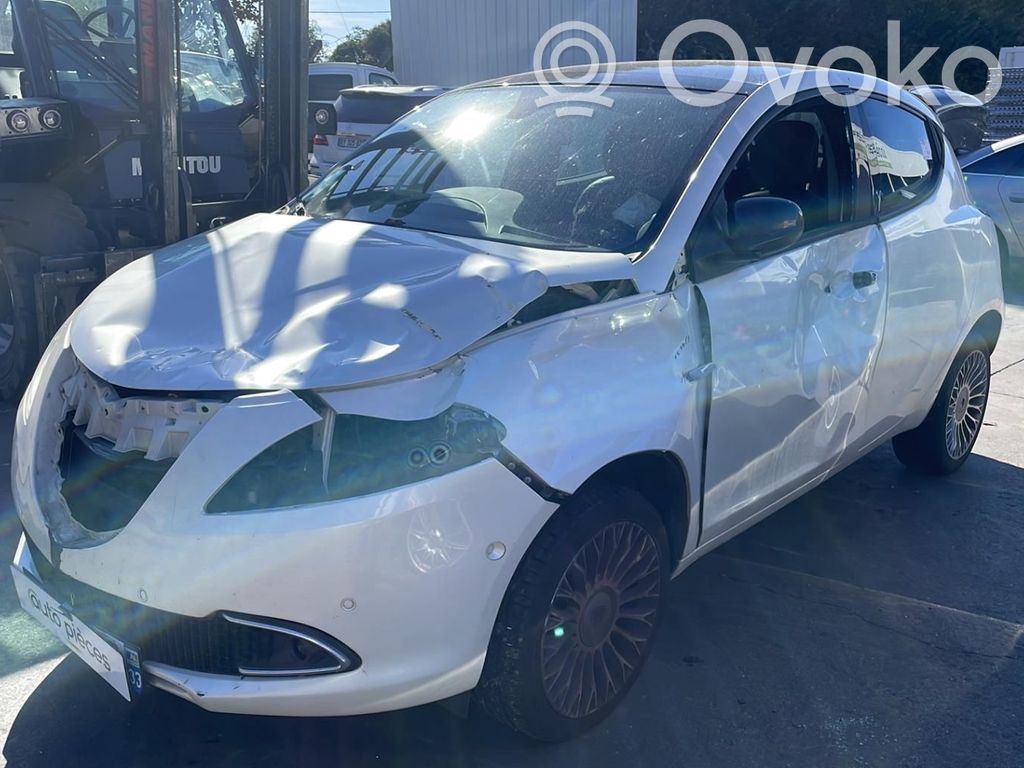 Ypsilon Ypsilon  71773809