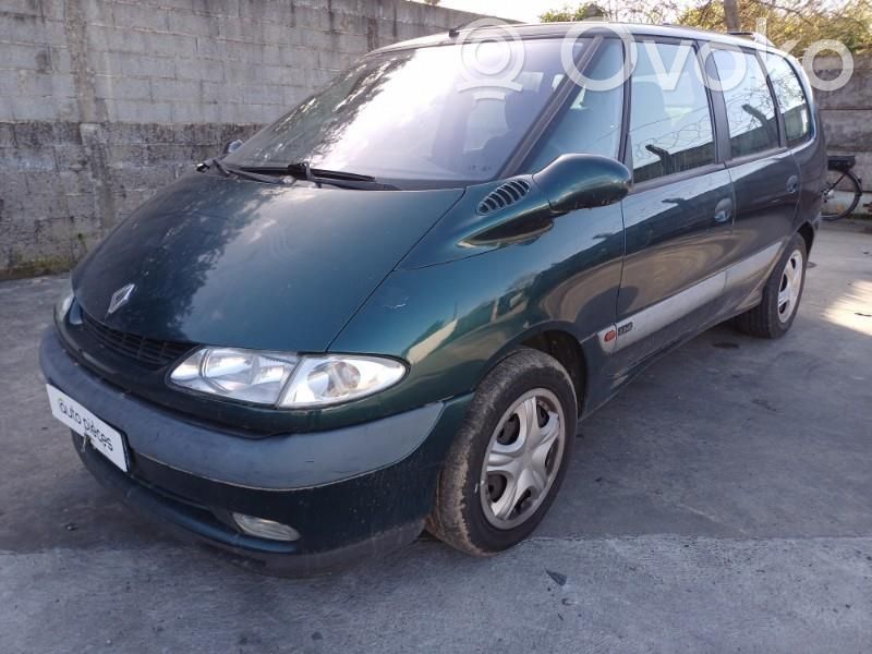 Espace III Espace  6025307077