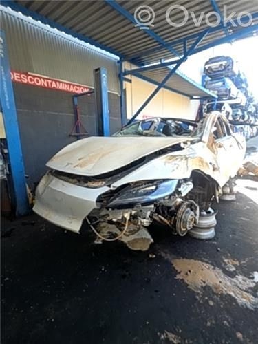Model 3 Tesla Model 3  104448800A
