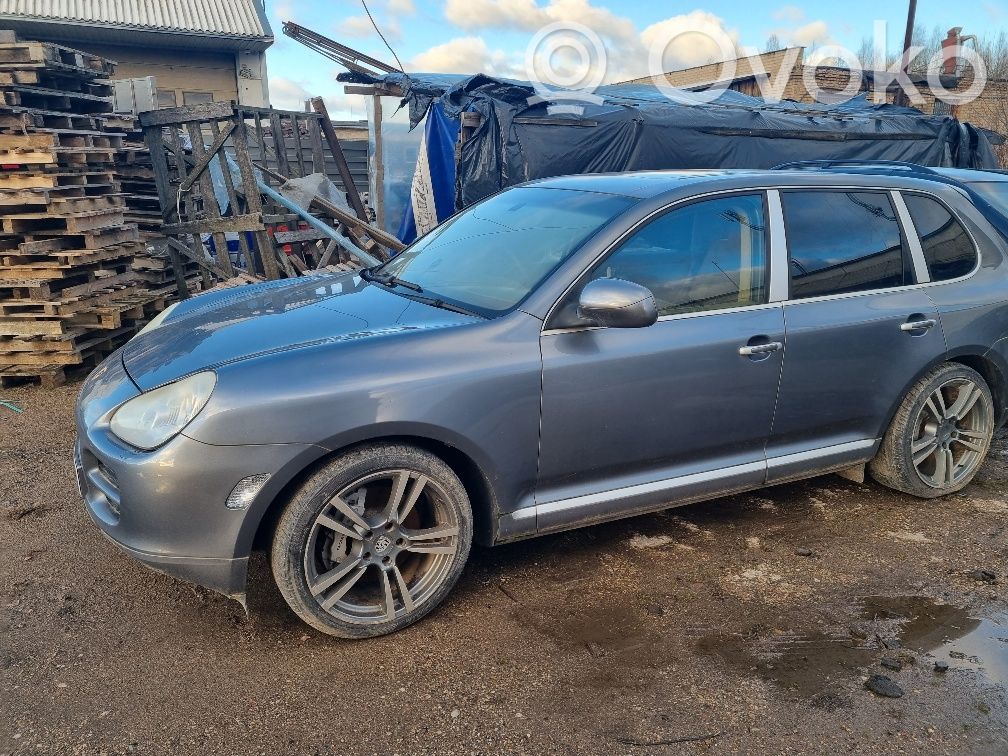 Cayenne (9PA) Cayenne  8486938