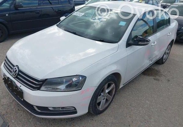 PASSAT B8 Passat  05E199275