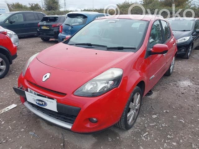 Clio III Clio  8200289846