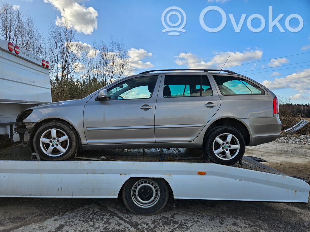 Octavia Mk2 (1Z) Octavia  1K0407165C