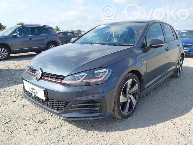 Golf VII Golf  0261500244